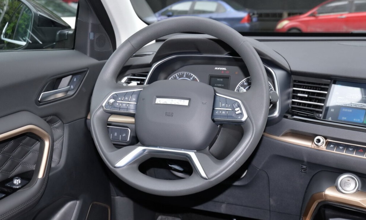 Фото салона HAVAL H6