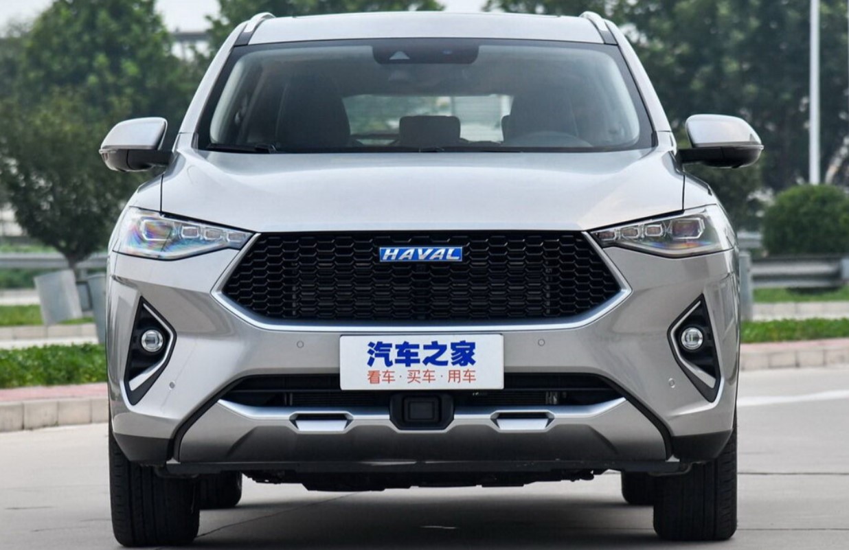 Фото Haval F7