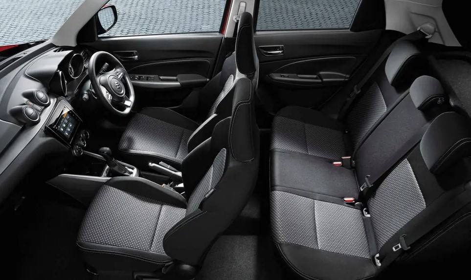 Фото салона Suzuki Swift 2016