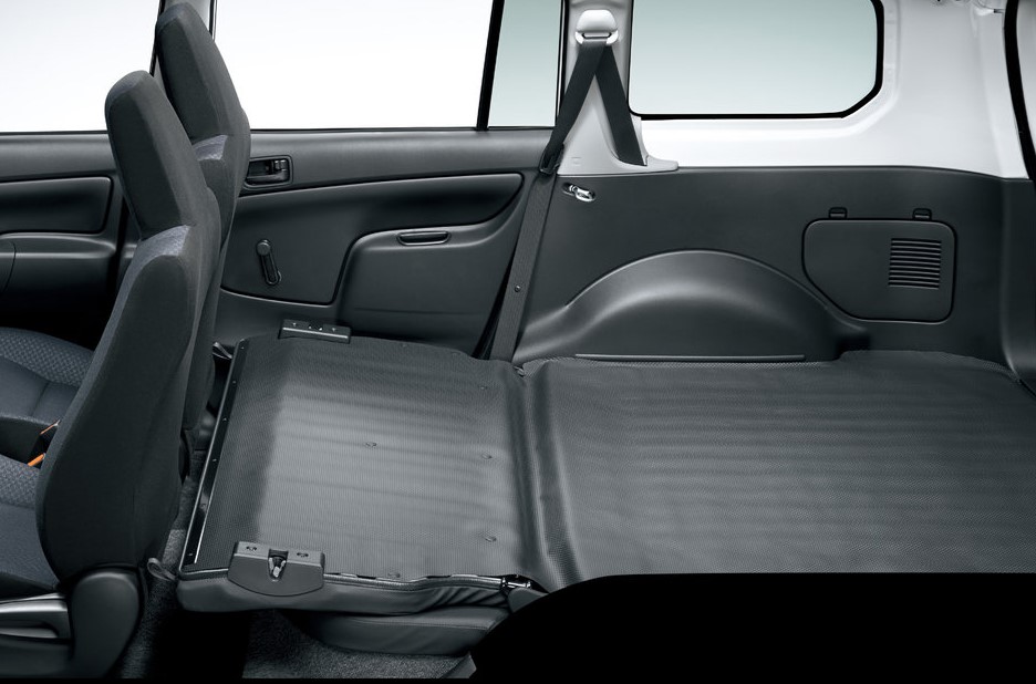 Фото салона TOYOTA PROBOX