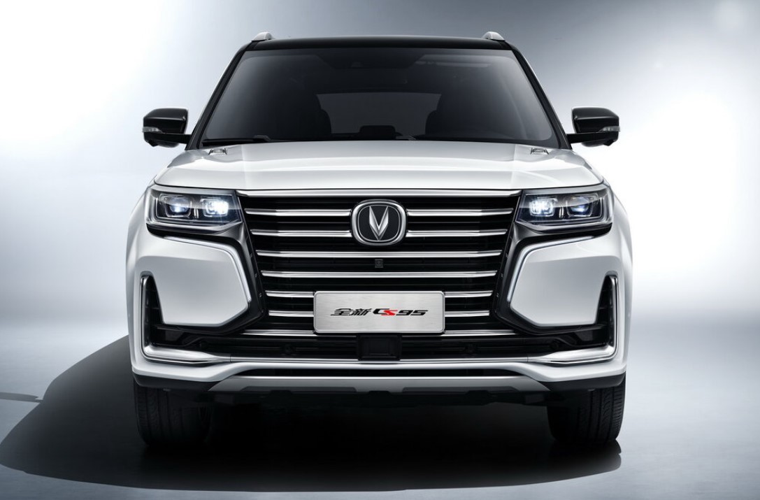 Фото Changan CS95