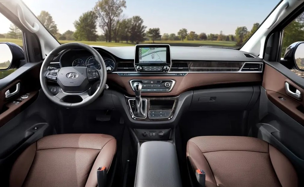 Фото Hyundai Grand Starex