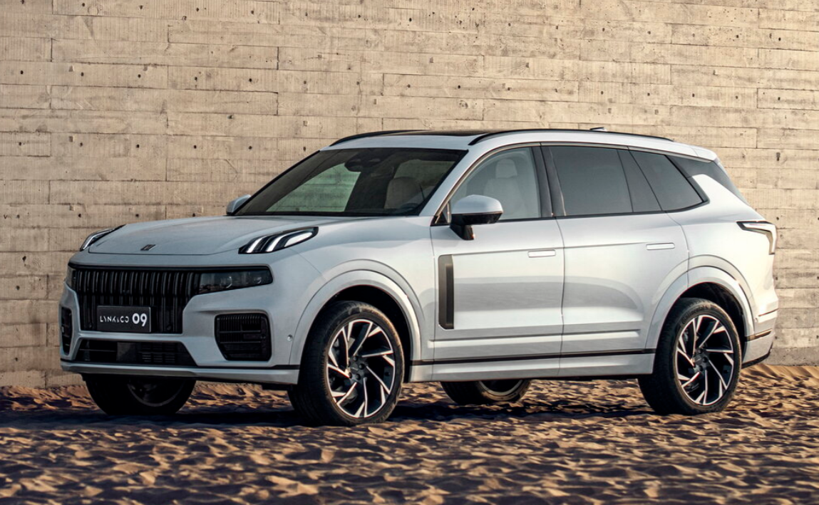 Внешний вид Lynk & Co 09