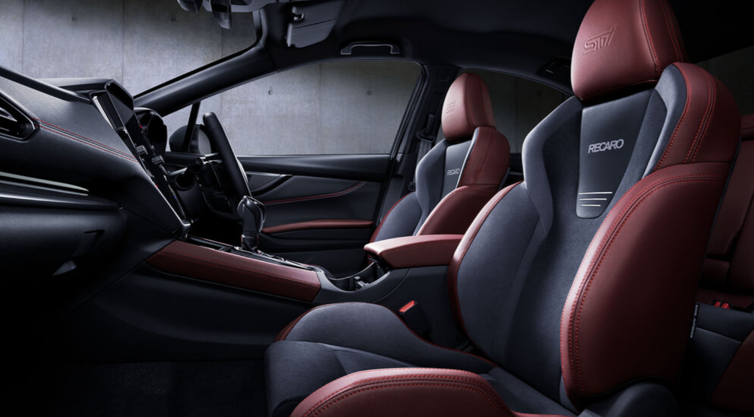 Фото салона Subaru WRX 5 поколения