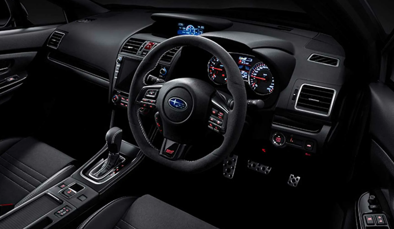 Фото салона Subaru WRX 5 поколения