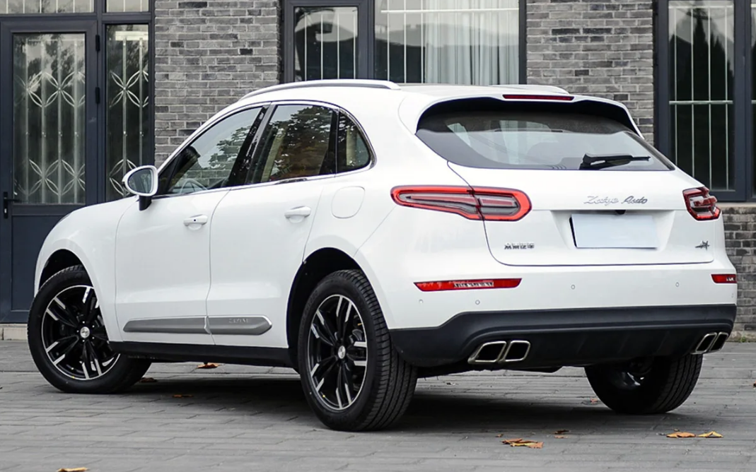 Внешний вид Zotye SR8