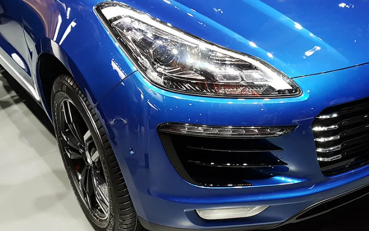 Внешний вид Zotye SR8