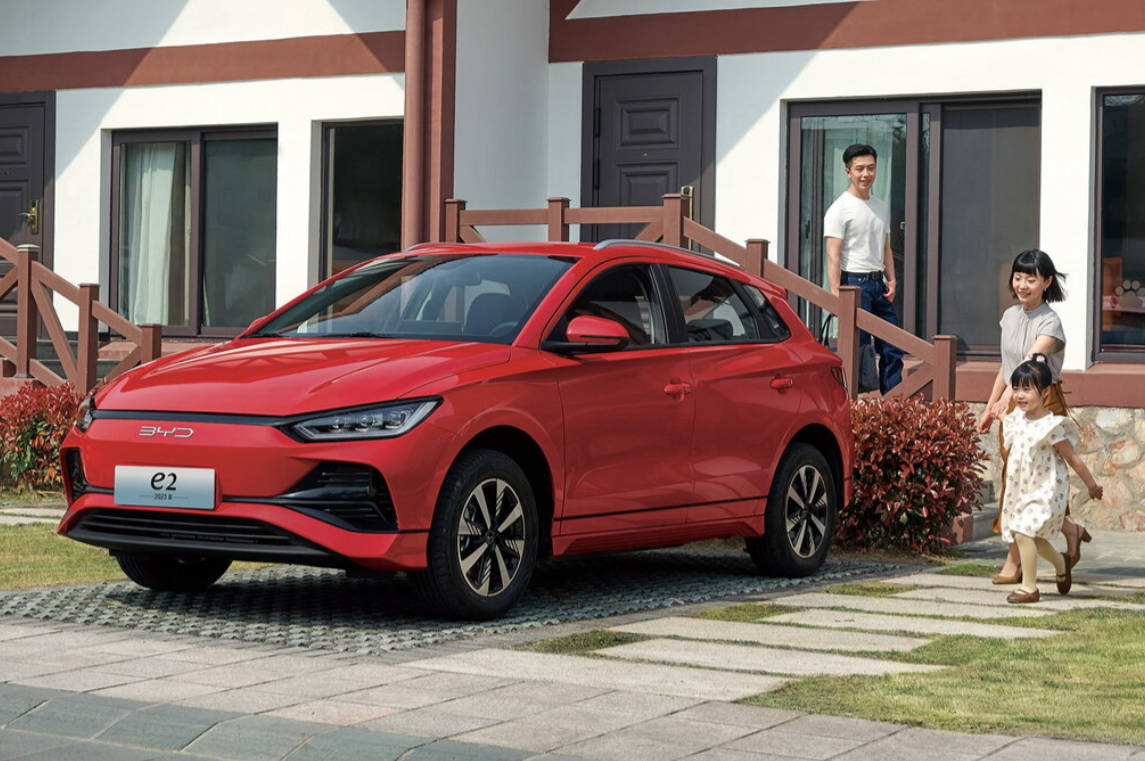 BYD E2